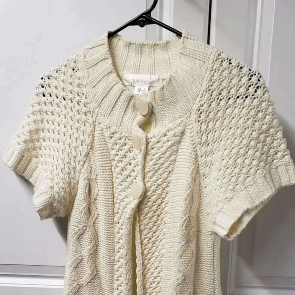 Mac & Jac Women's Cardigan Sweater Size: Small Button